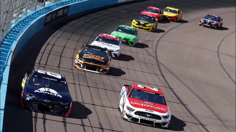 nascar deal w img arena